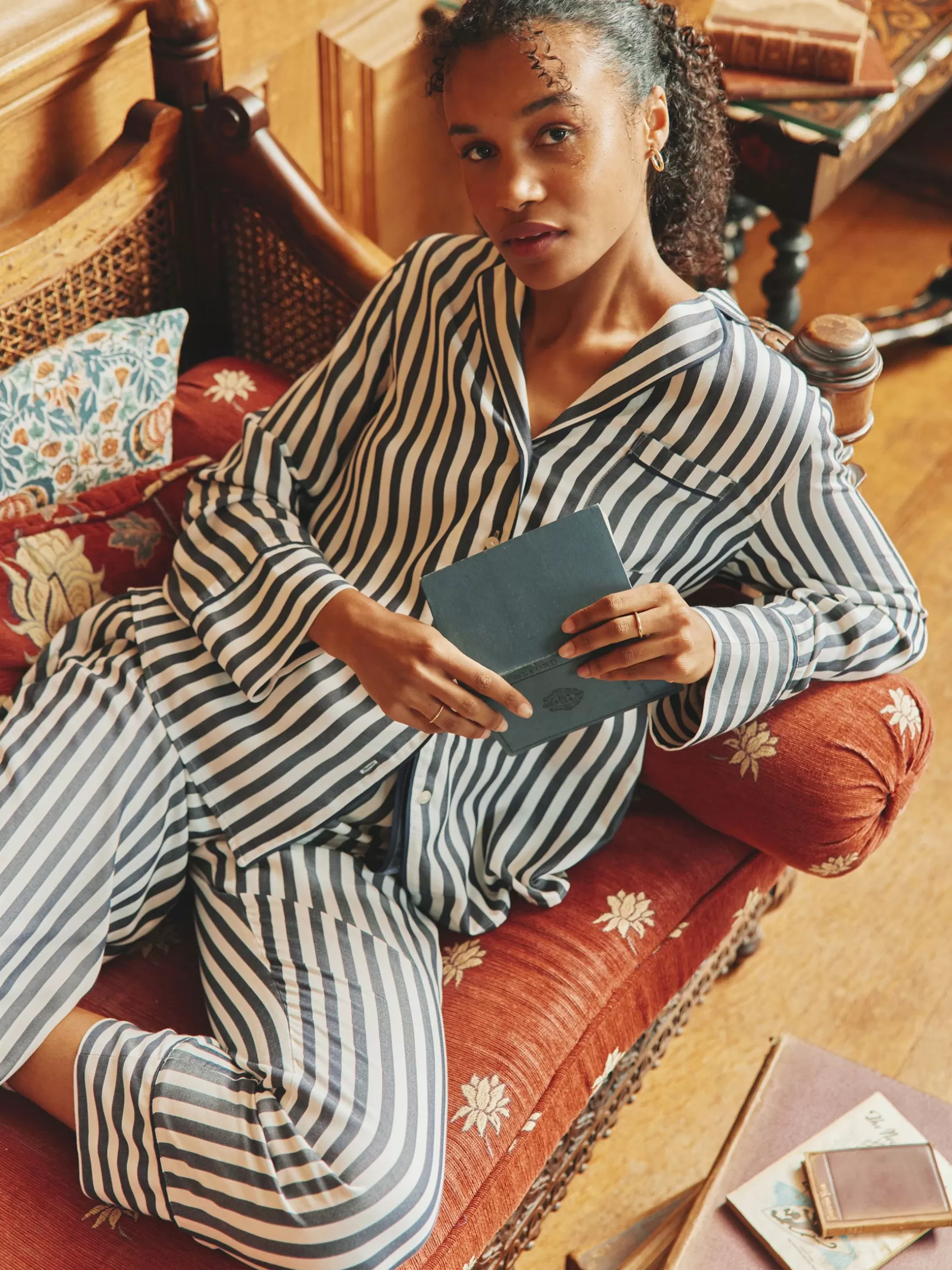 Alma Navy & White Striped Pyjama Set^Joules Sale