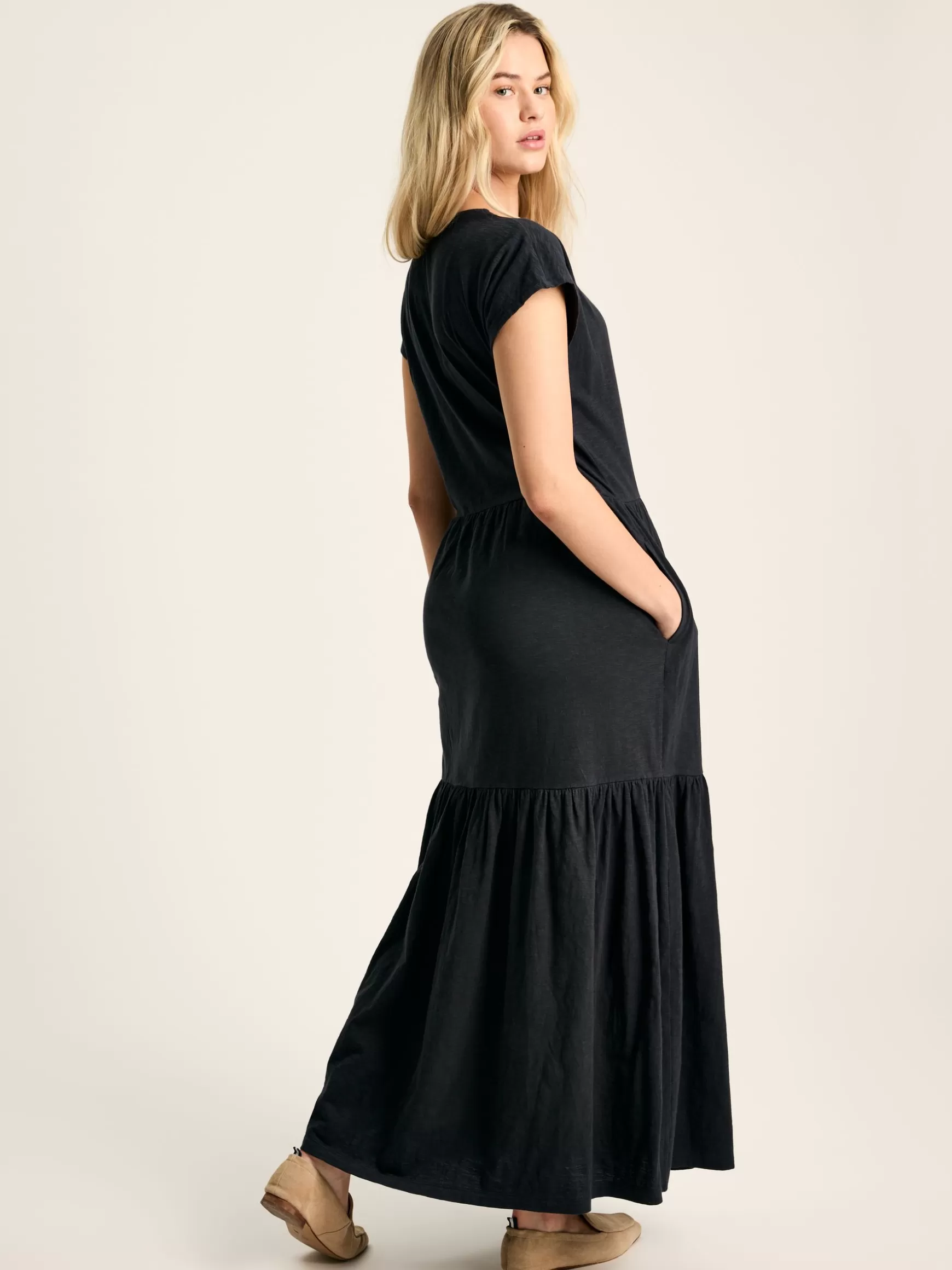 Ariana Jersey Tiered Dress^Joules Clearance