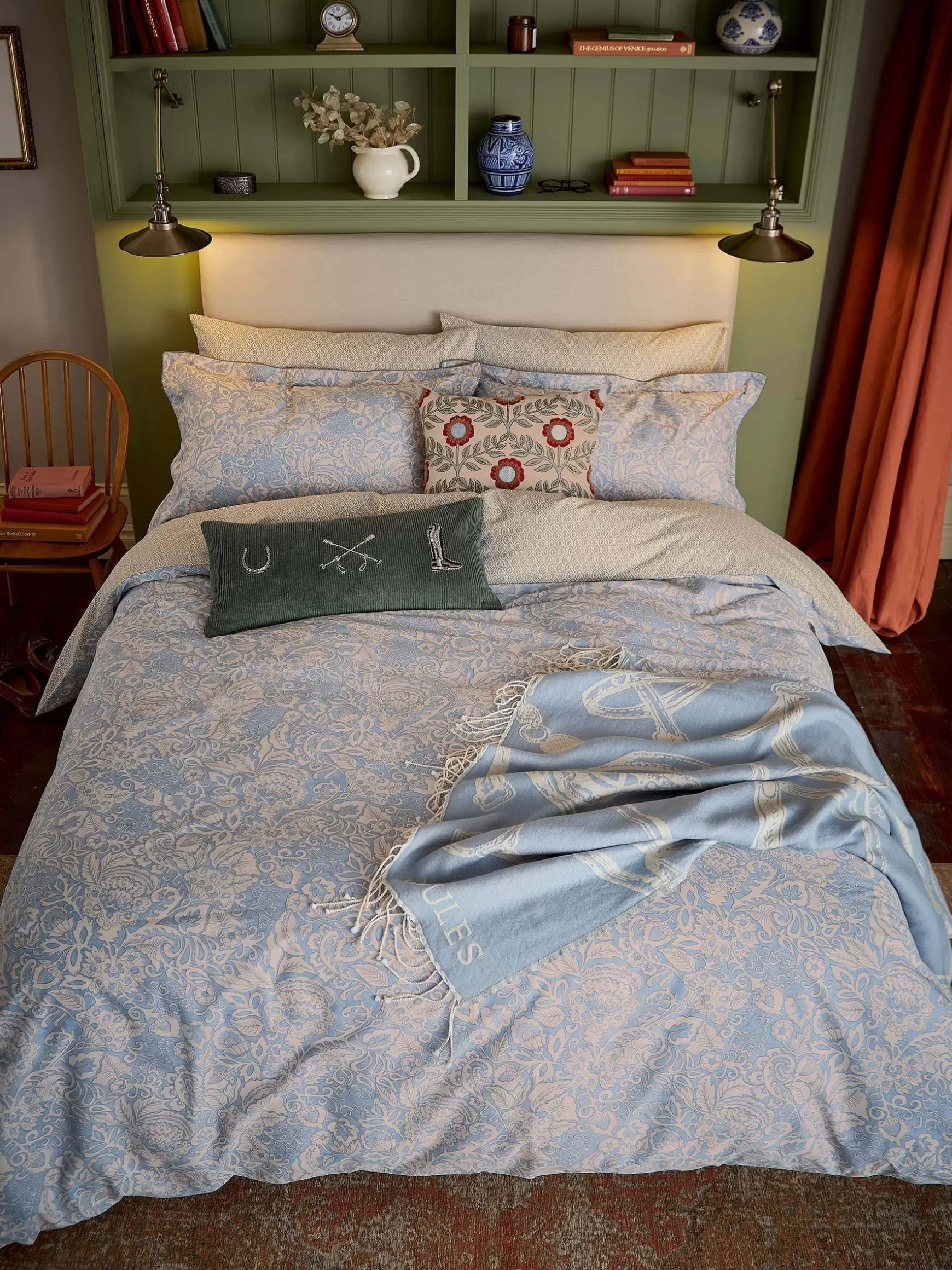 Balmoral Floral 100% Cotton Bedding Set^Joules Hot