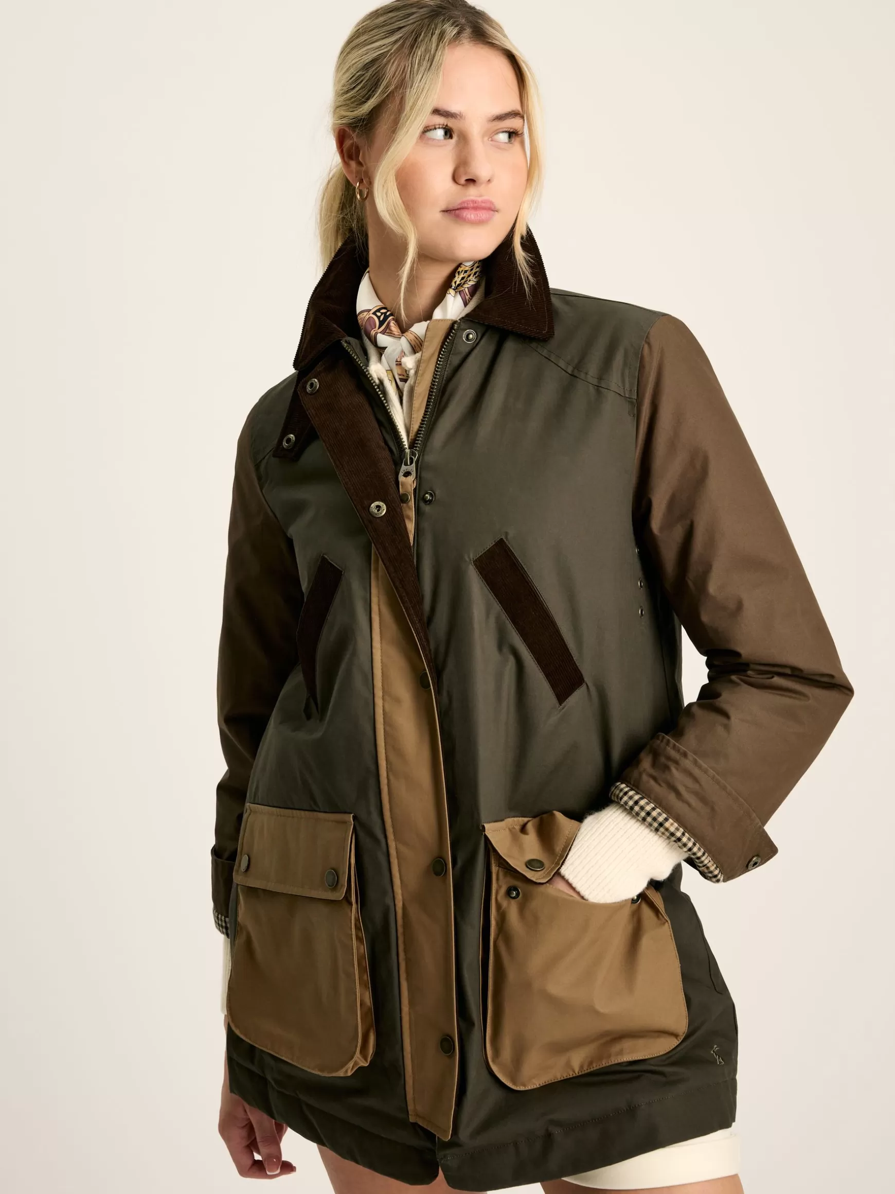 Banbury Showerproof Dry Wax Coat^Joules Outlet