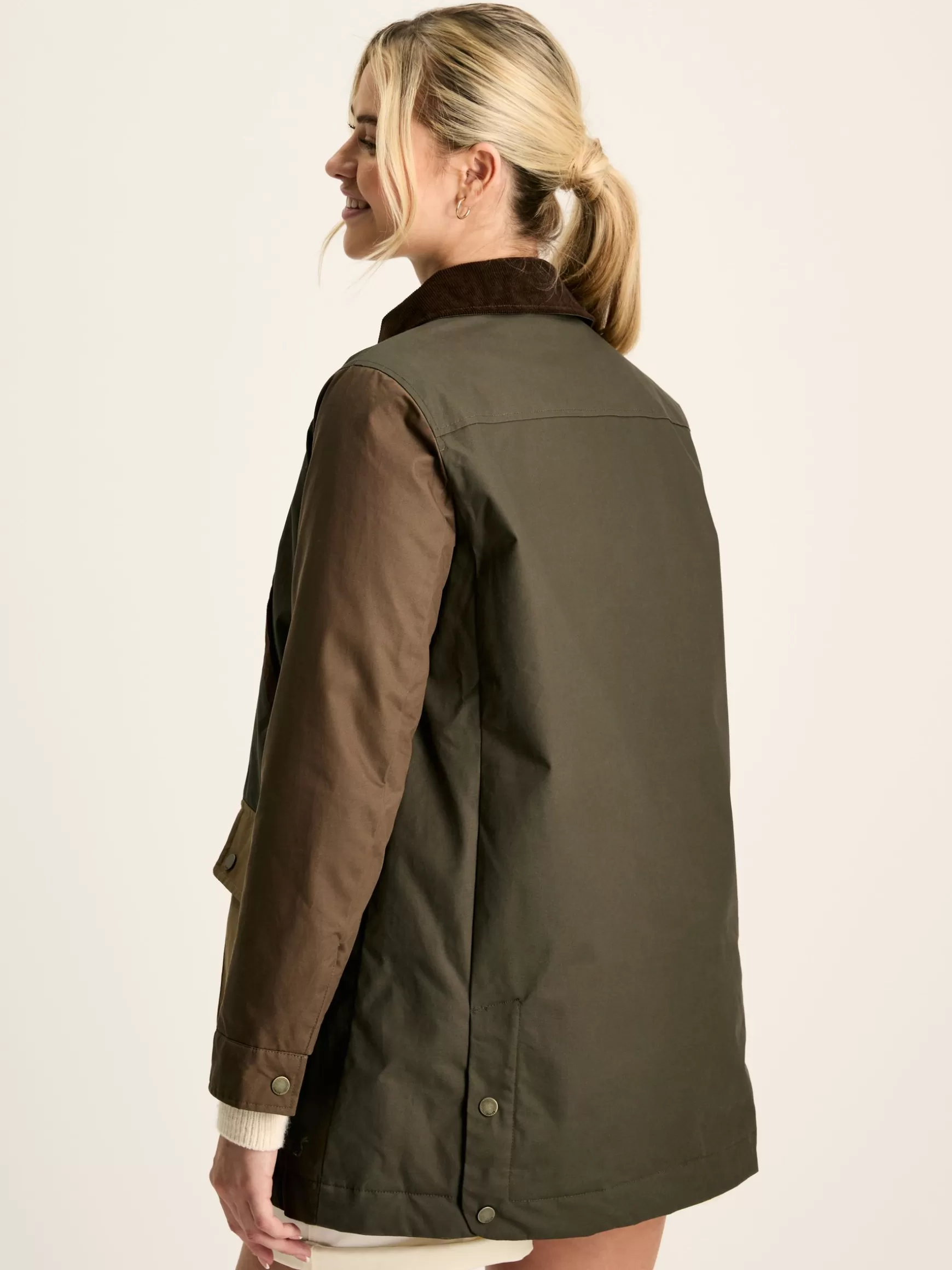 Banbury Showerproof Dry Wax Coat^Joules Outlet
