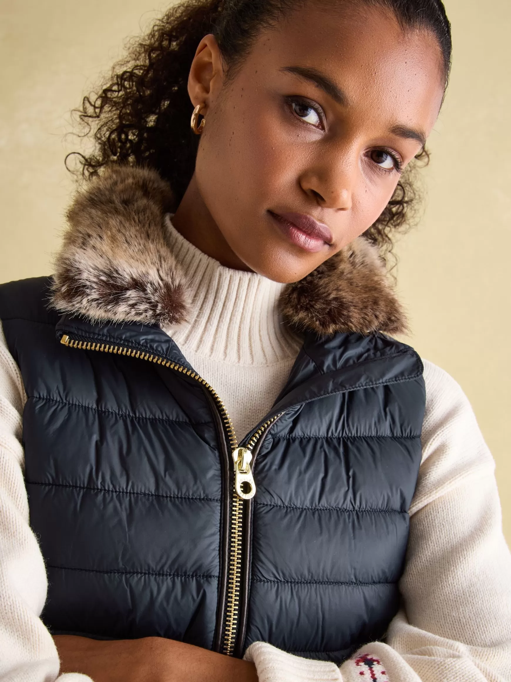 Beckley Padded Showerproof Gilet With Detachable Faux Fur Collar^Joules Best