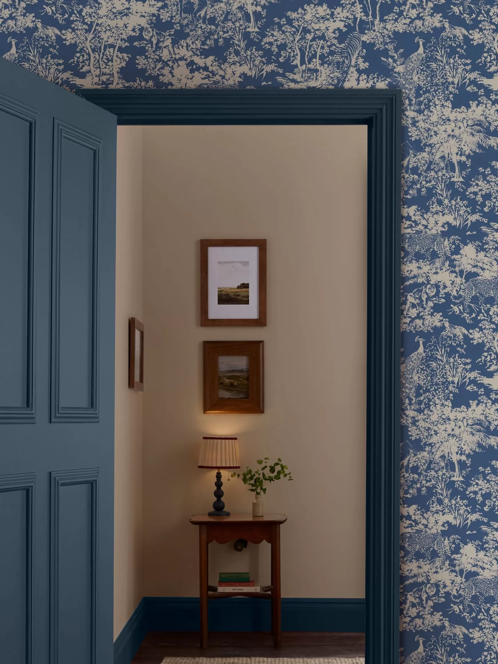 Animal Forest Print 10M Wallpaper^Joules Outlet