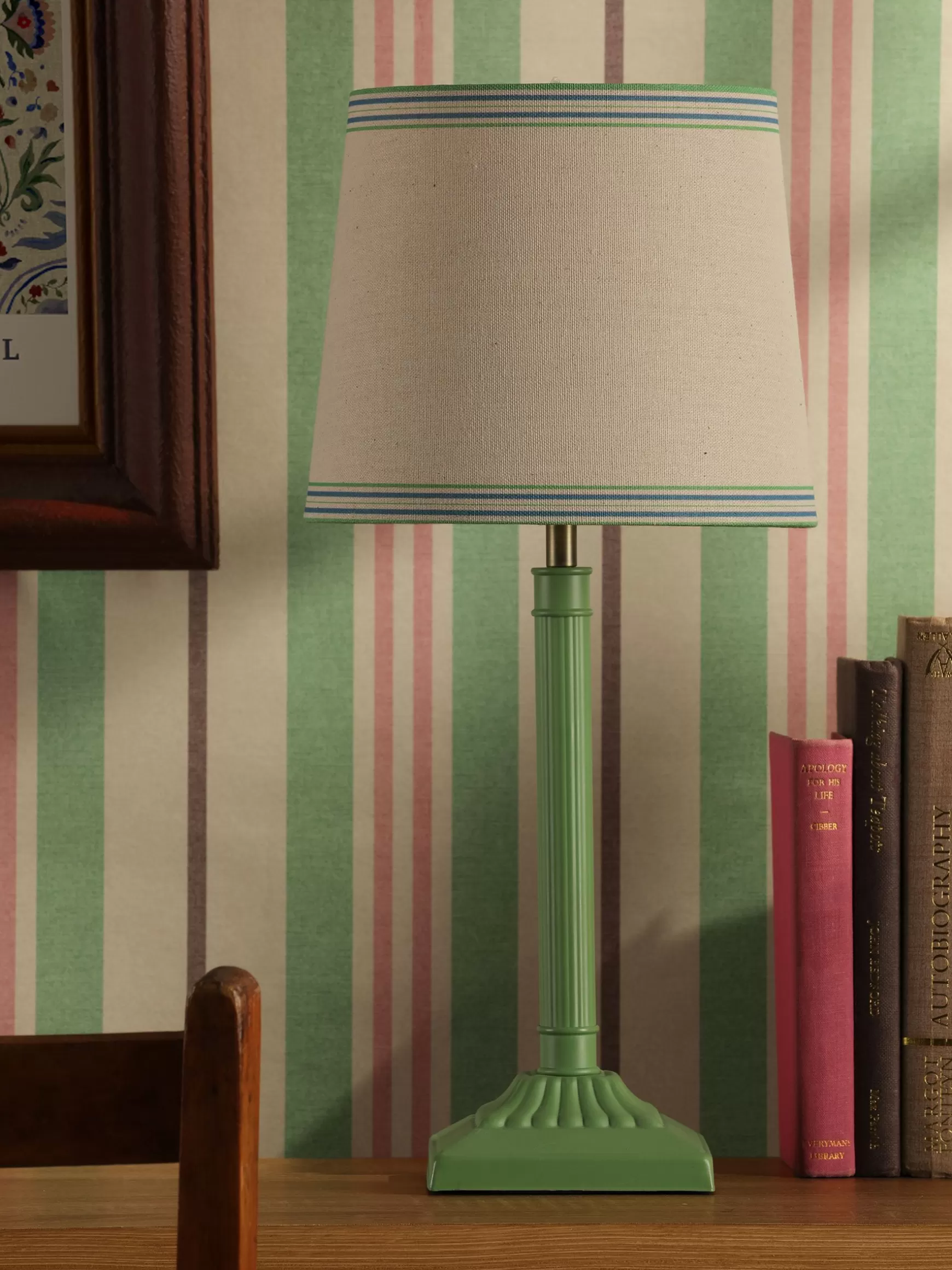 Buscot Square Base Table Lamp^Joules Store