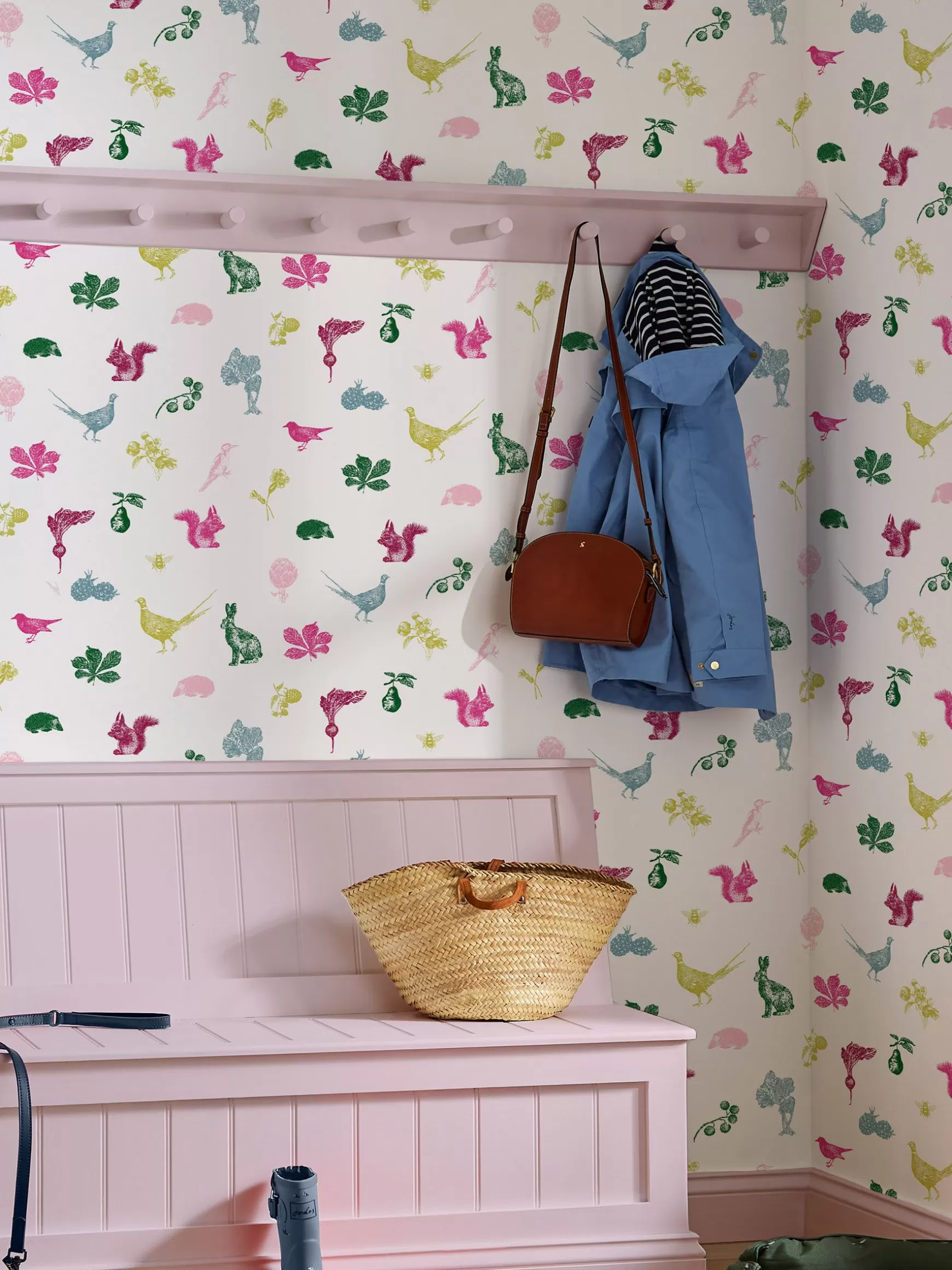 Creme Multi Etched Woodland 10M Wallpaper^Joules Hot