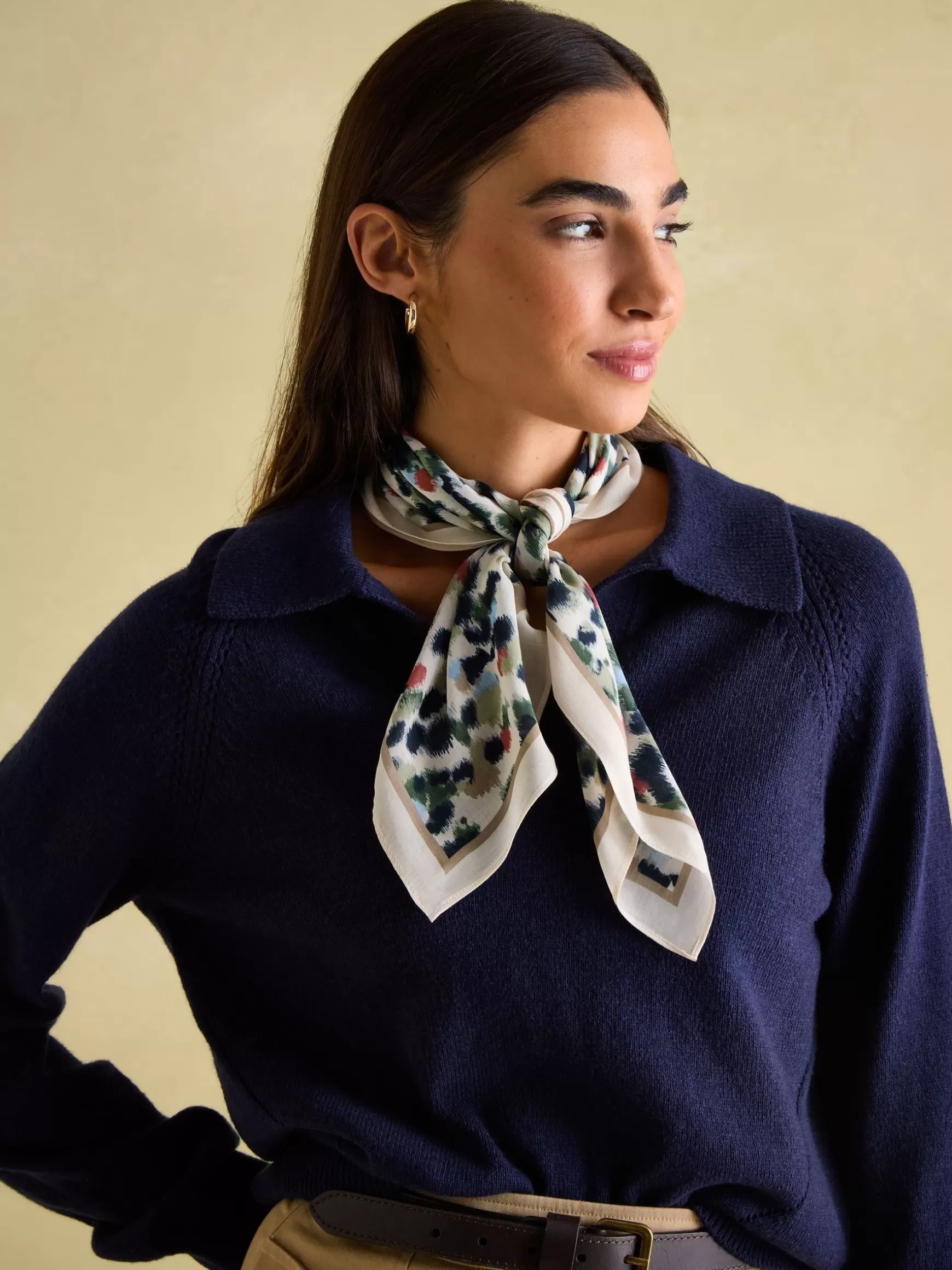 Elsie Multi Animal Printed Lightweight Square Scarf^Joules Outlet