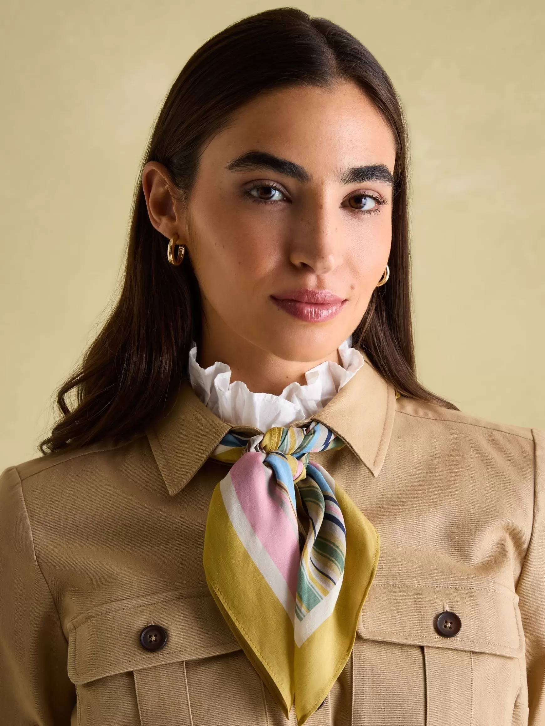 Elsie Printed Lightweight Square Scarf^Joules New