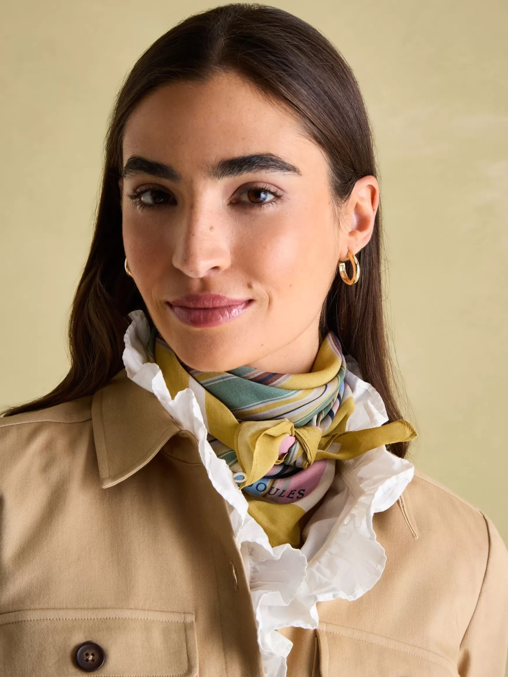 Elsie Printed Lightweight Square Scarf^Joules New