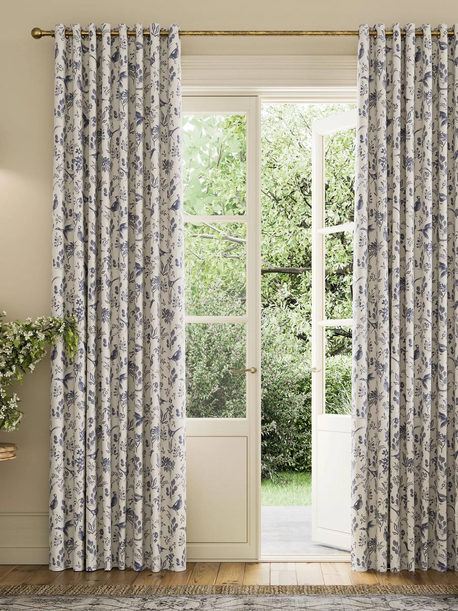 Festival Pheasants Set of 2 Blackout Eyelet Curtains^Joules New