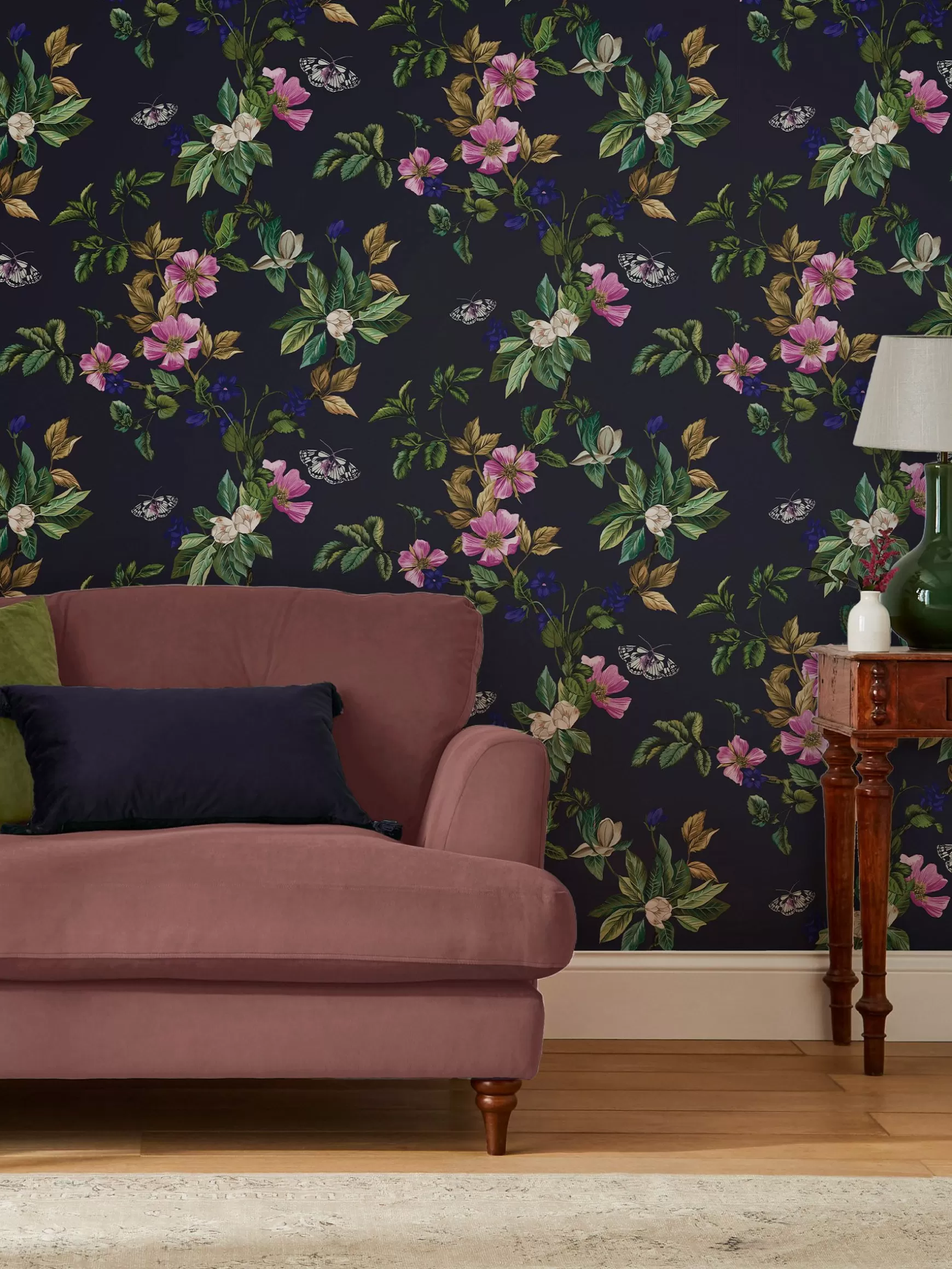 French Navy Wakerley Woodland Floral 10M Wallpaper^Joules Store