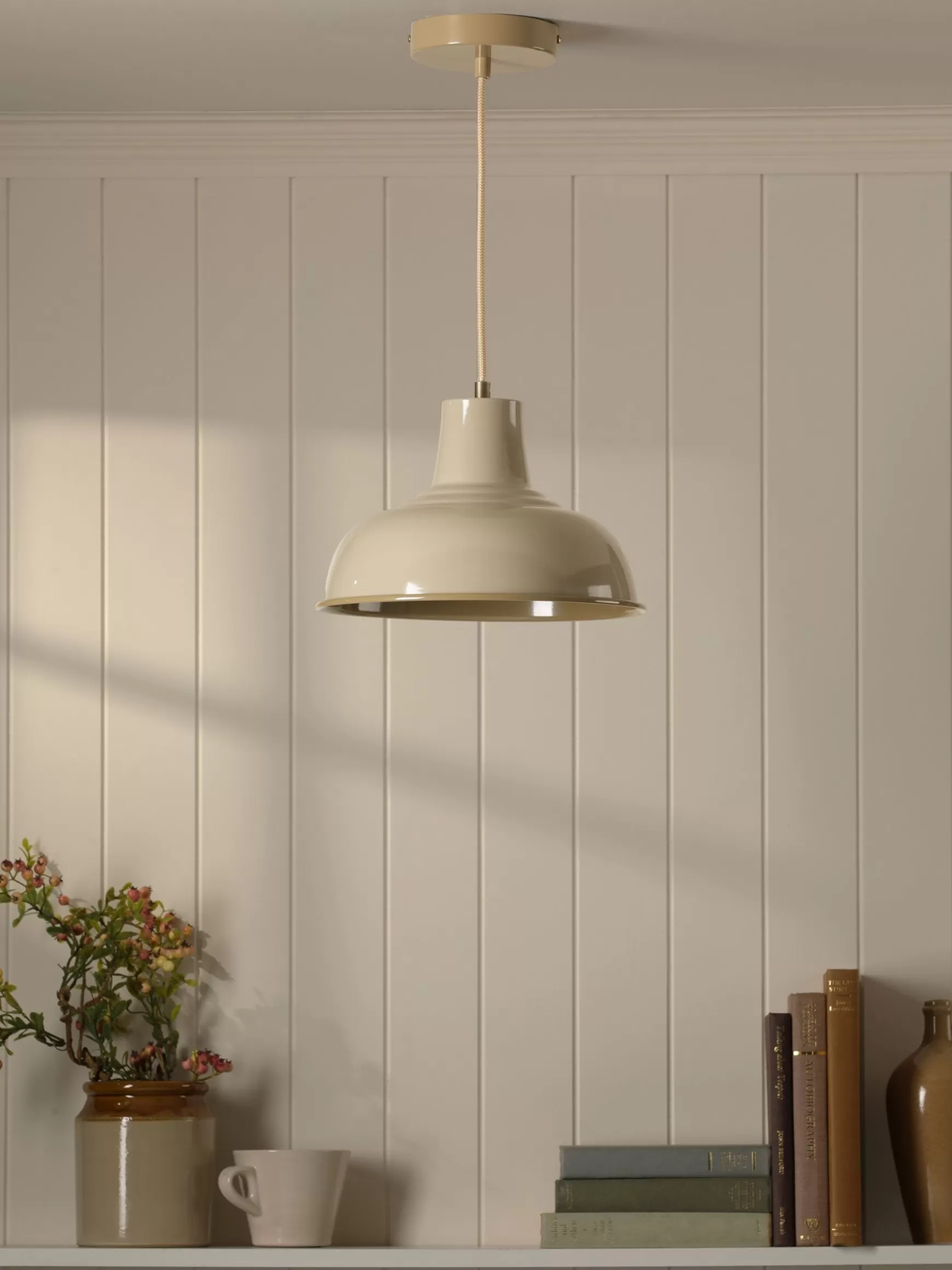 Hatfield Industrial-Style Pendant Light^Joules Outlet