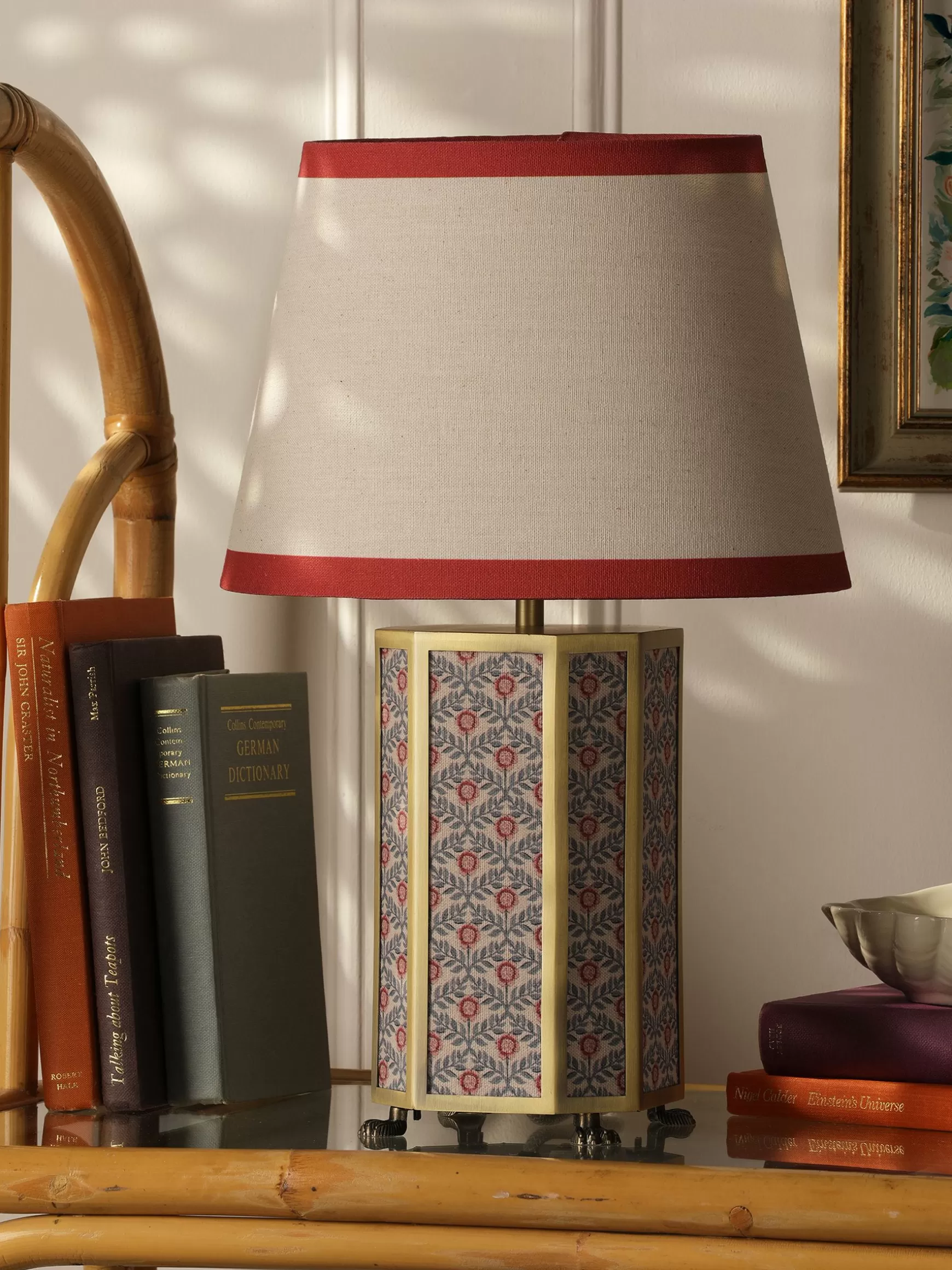 Helmingham Floral Print Claw Foot Table Lamp^Joules Clearance