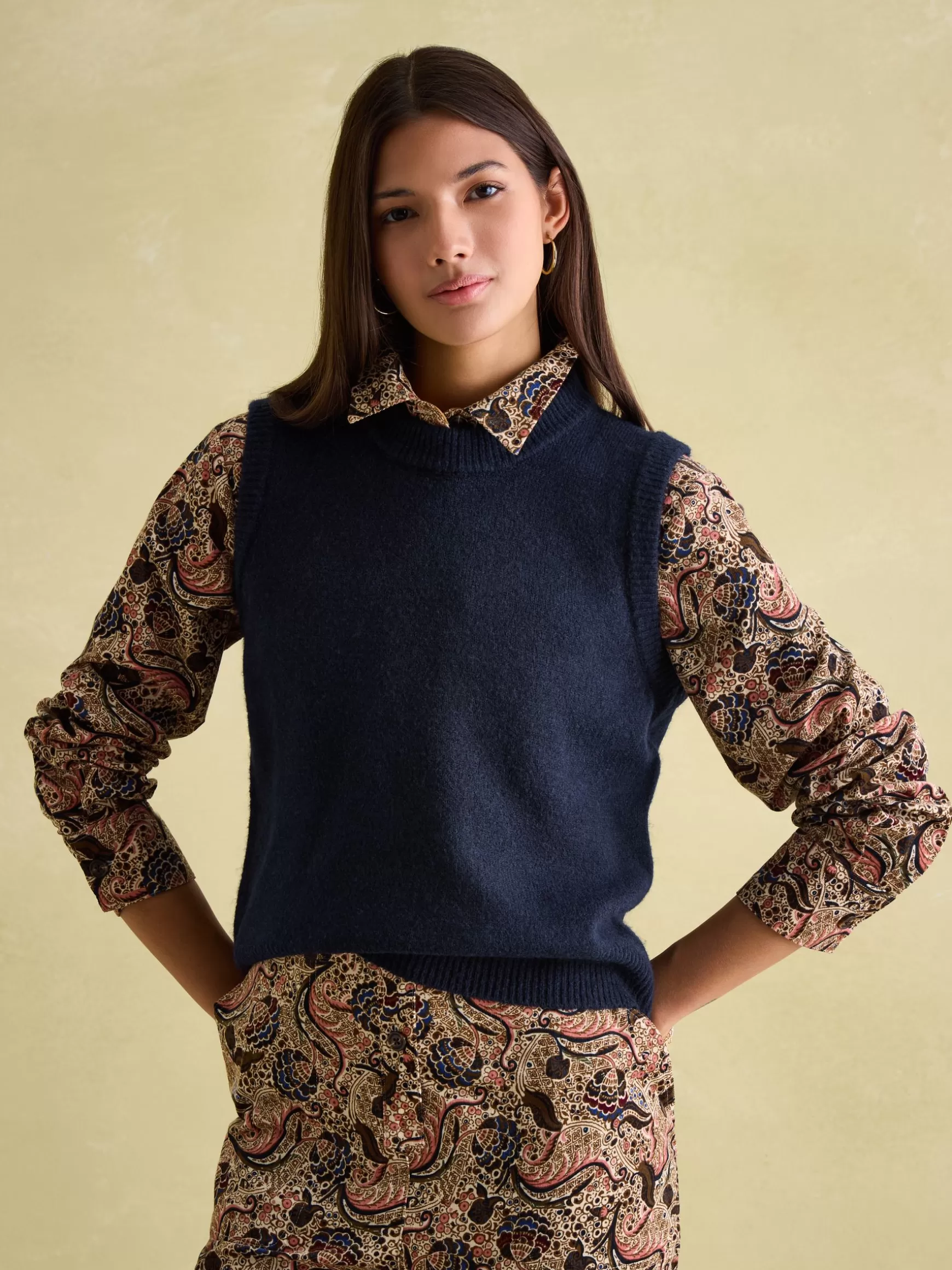 Holly Navy Blue Regular Fit Knitted Vest^Joules Outlet