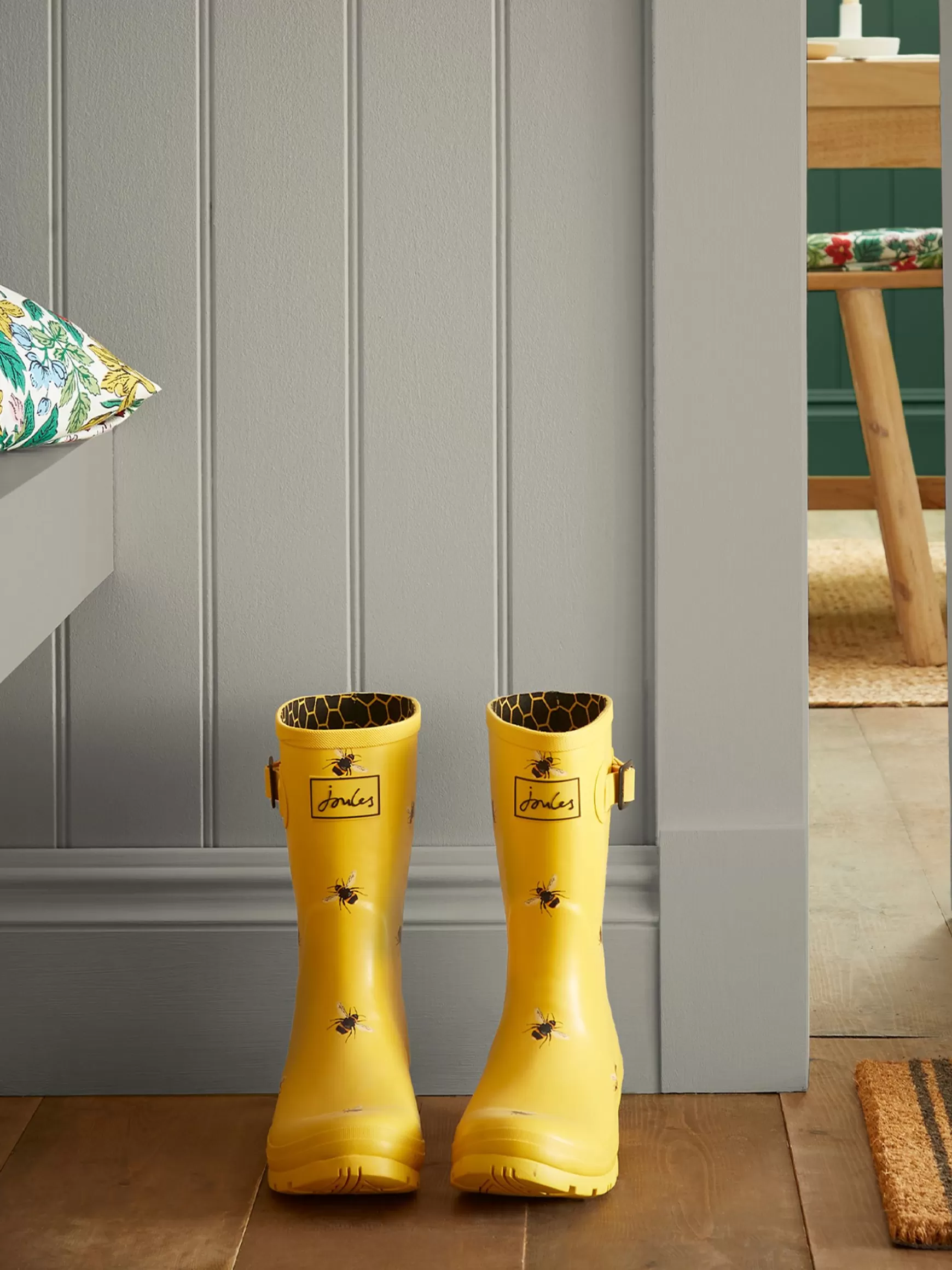 Look at the View Soft Grey Multi Surface Matt Emulsion^Joules Hot