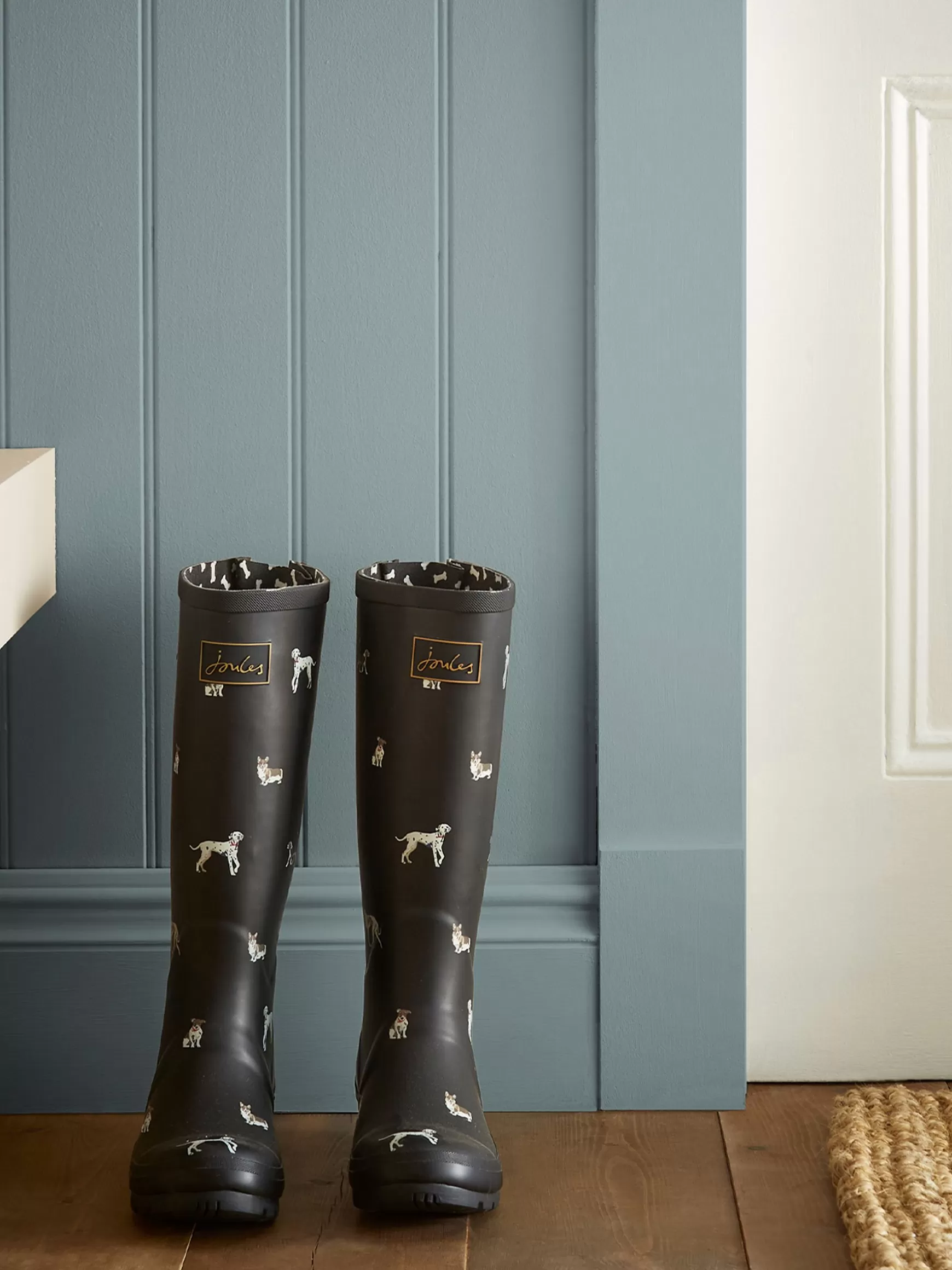 Mariners Cottage Blue Multi Surface Matt Emulsion^Joules Flash Sale