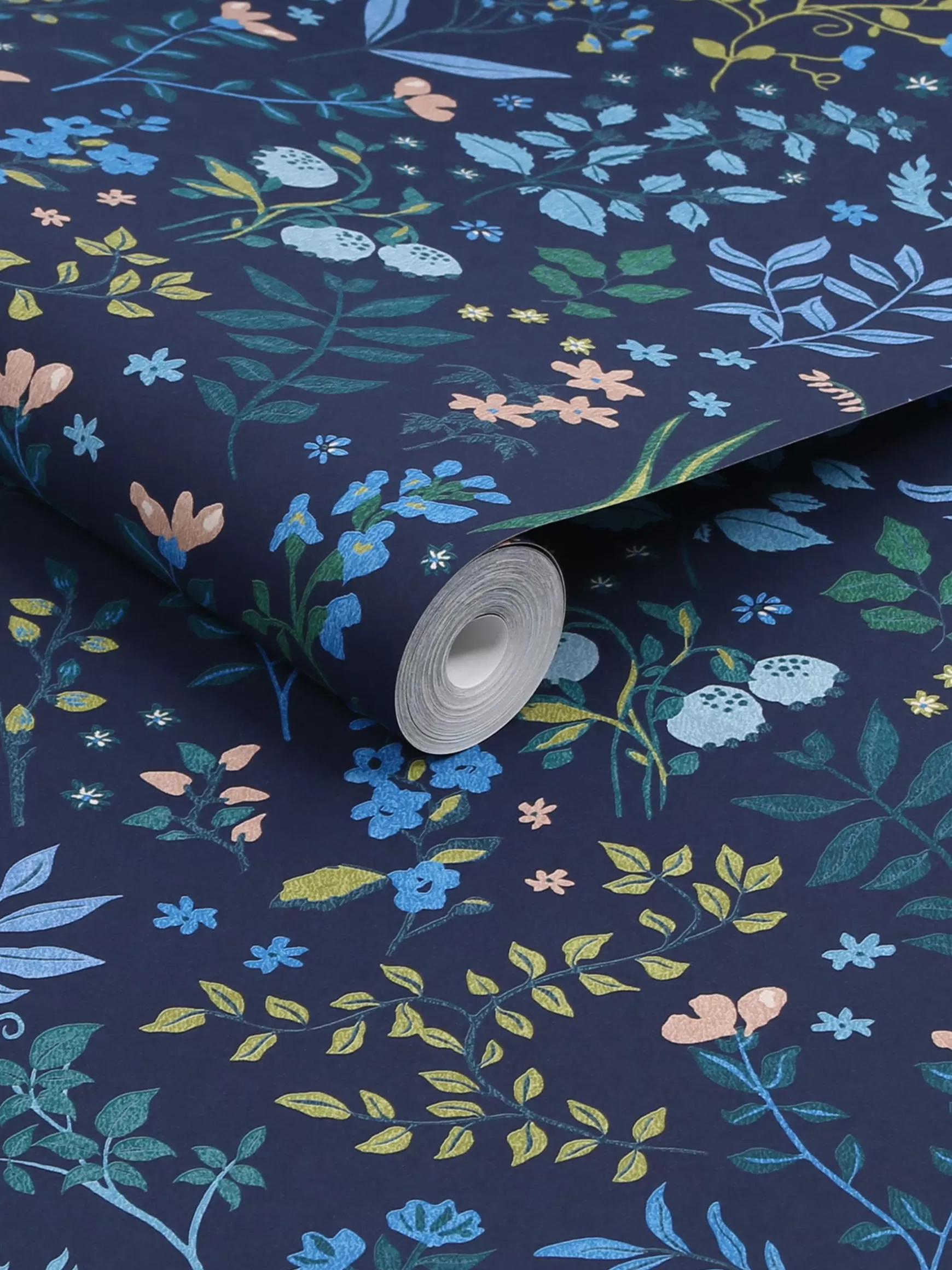 Navy Blue Holcombe Floral 10M Wallpaper^Joules Hot