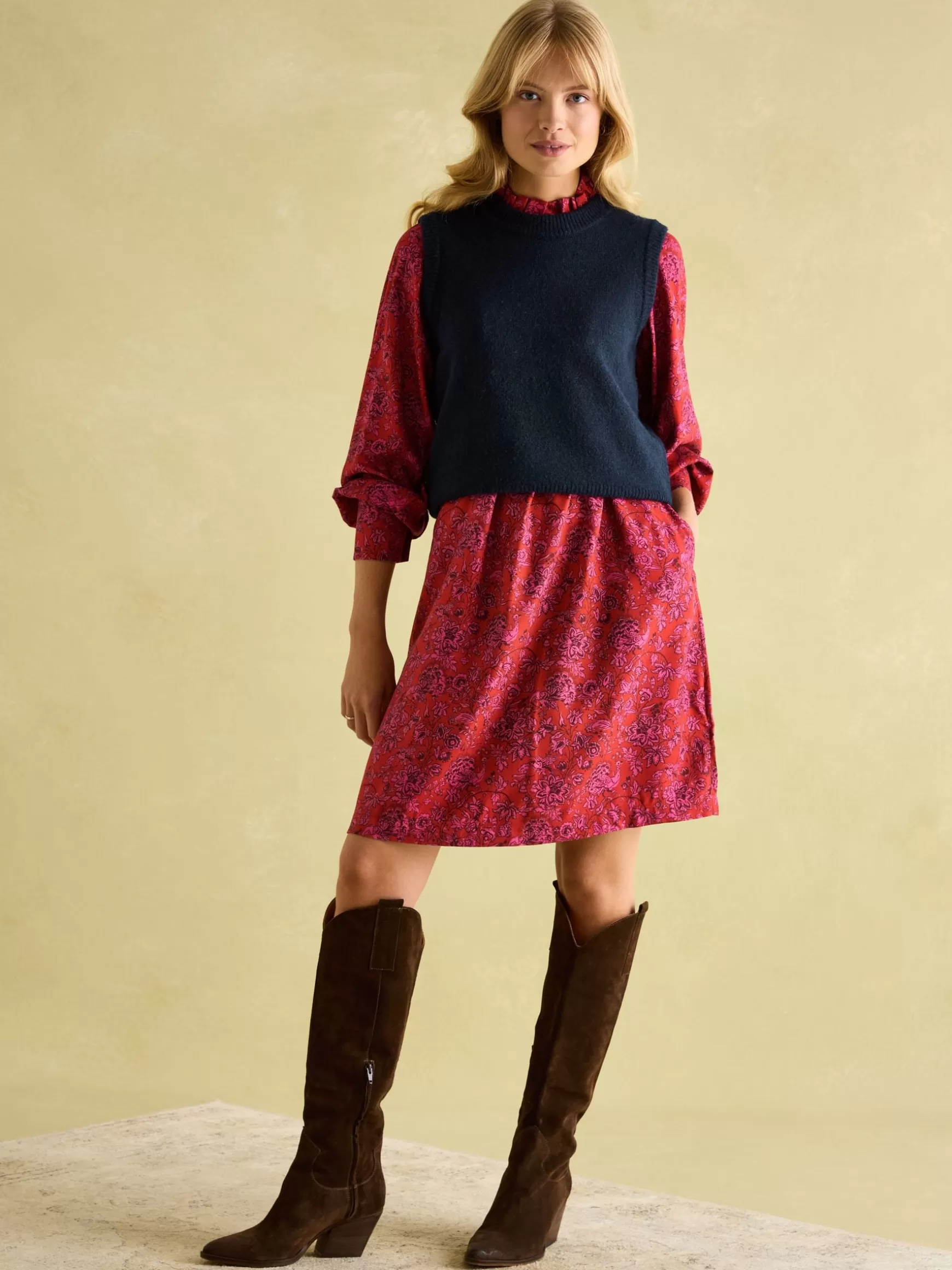 Rosette Red Floral Printed Dress with Pie Crust Neck^Joules Online