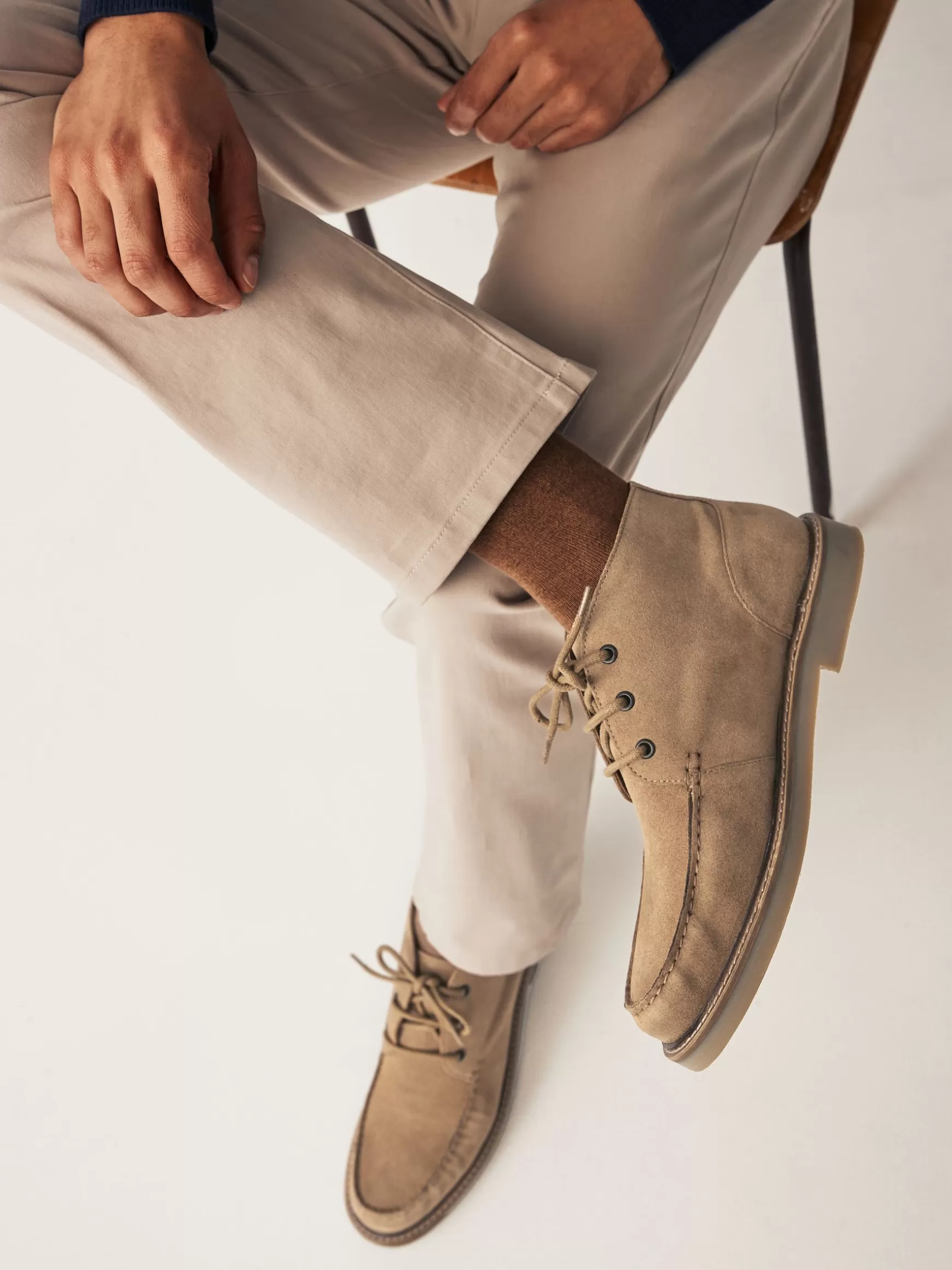 Sand Suede Apron Chukka Boots^Joules Online