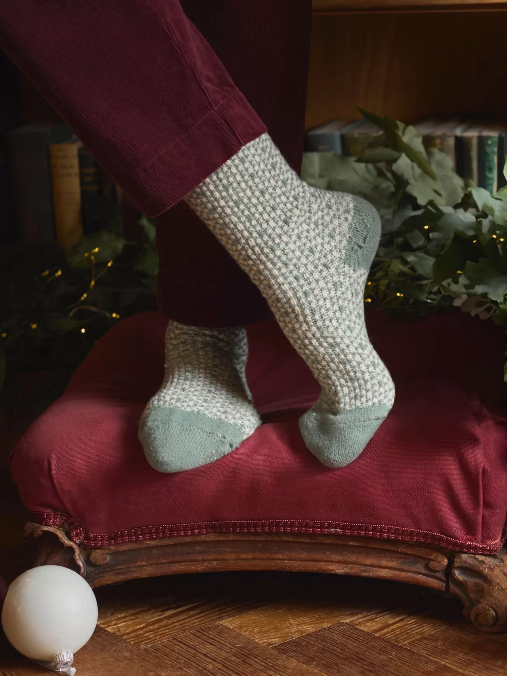 Women's Toasty Khaki Green Cosy Geometric Socks (size 4-8)^Joules Clearance
